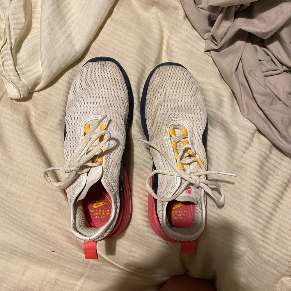 Nike air Max’s
